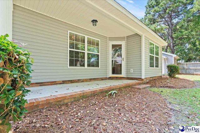 2120 Carriage Place Dr, Florence, SC 29505