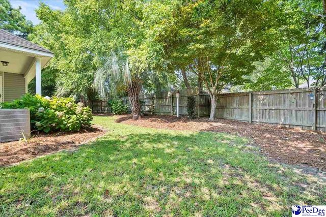 2120 Carriage Place Dr, Florence, SC 29505
