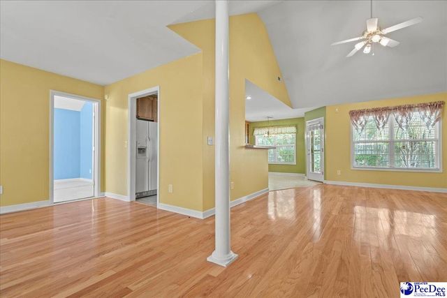 2120 Carriage Place Dr, Florence, SC 29505