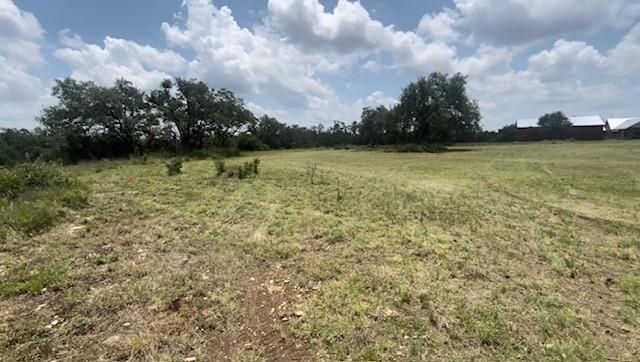 635 Whiskey TRL, Blanco, TX 78130