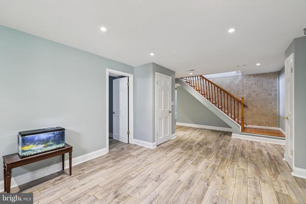 Image 40 of property listing at 17312 AMITY DR, Gaithersburg, MD 20877