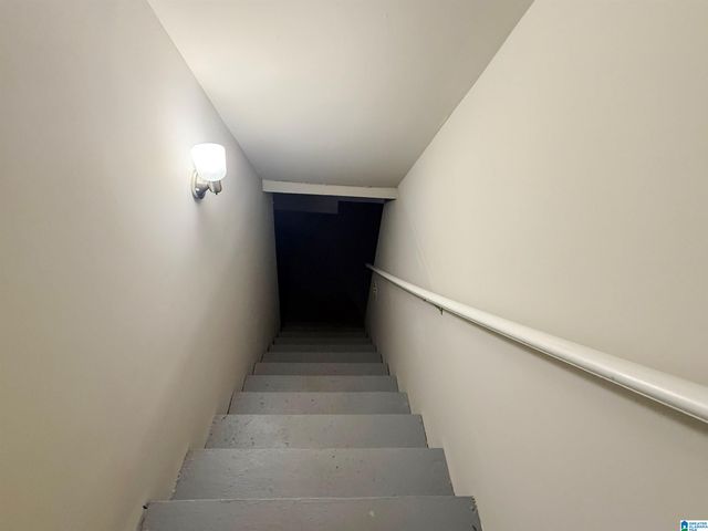 1004 SANDYBROOK CIRCLE, Brookside, AL 35214