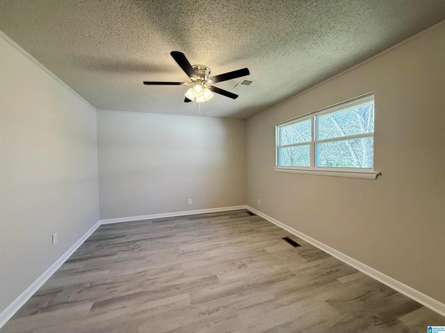 1004 SANDYBROOK CIRCLE, Brookside, AL 35214