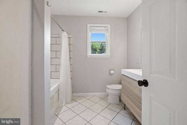 5650 DEALE CHURCHTON RD, Churchton, MD 20733