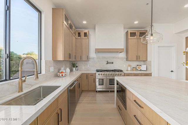 9406 E HIDDEN GREEN Drive, Scottsdale, AZ 85262