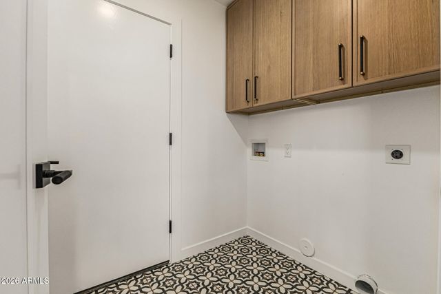 9406 E HIDDEN GREEN Drive, Scottsdale, AZ 85262