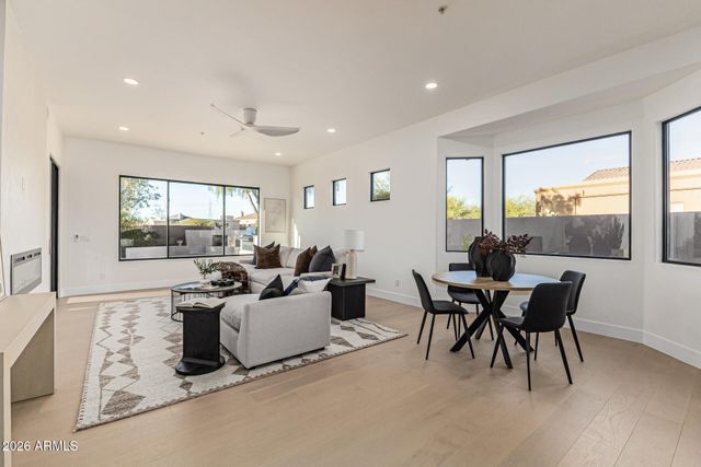 9406 E HIDDEN GREEN Drive, Scottsdale, AZ 85262