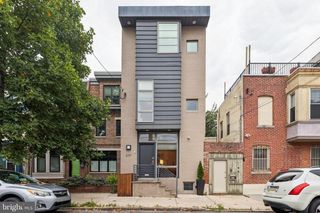 2107 BAINBRIDGE ST, Philadelphia, PA 19146