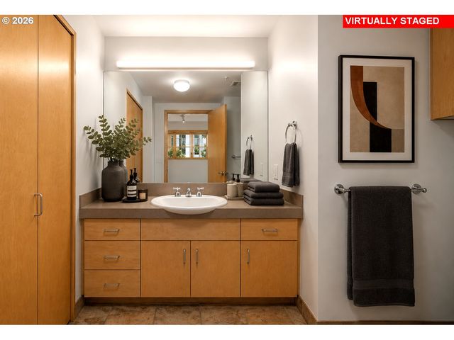 820 Nw 12TH Ave 518, Portland, OR 97209