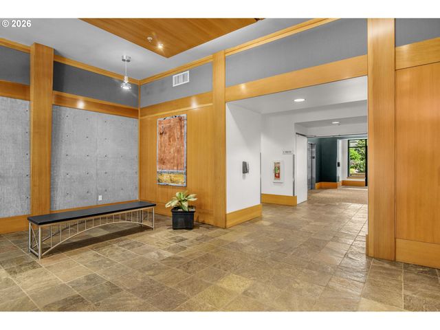 820 Nw 12TH Ave 518, Portland, OR 97209