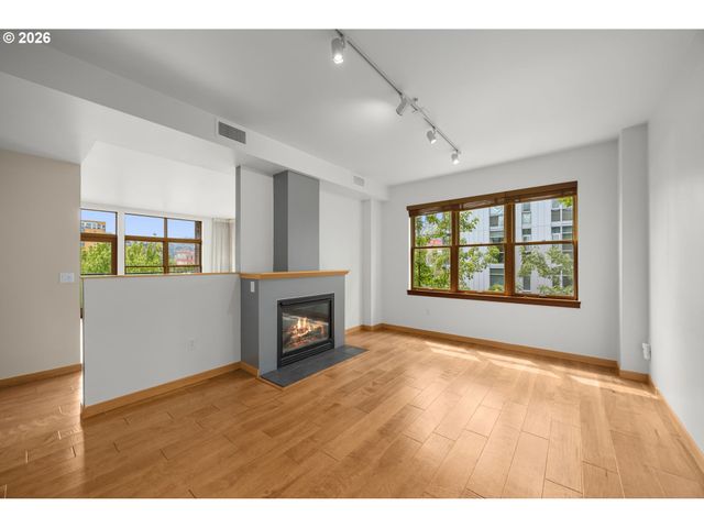 820 Nw 12TH Ave 518, Portland, OR 97209