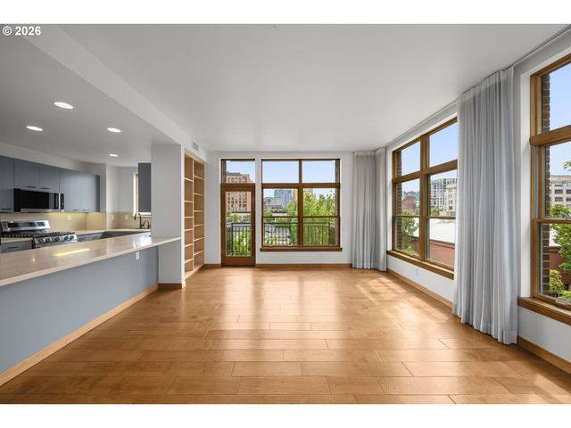 820 Nw 12TH Ave 518, Portland, OR 97209