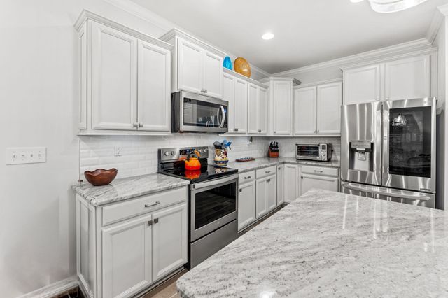 2401 Thoroughfare Dr, North Myrtle Beach, SC 29582