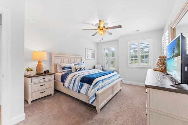 2401 Thoroughfare Dr, North Myrtle Beach, SC 29582