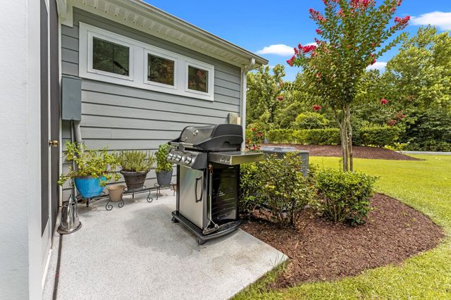 2401 Thoroughfare Dr, North Myrtle Beach, SC 29582