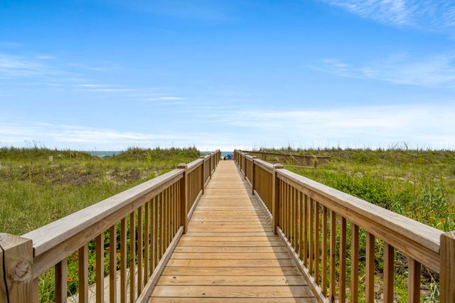 2401 Thoroughfare Dr, North Myrtle Beach, SC 29582