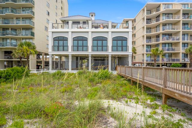 2401 Thoroughfare Dr, North Myrtle Beach, SC 29582