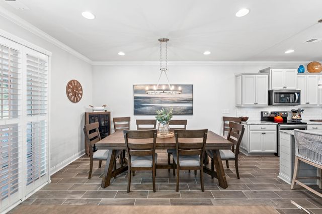 2401 Thoroughfare Dr, North Myrtle Beach, SC 29582