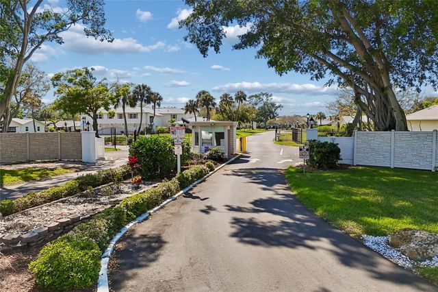 3280 37TH WAY S B, St Petersburg, FL 33711