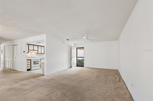 3280 37TH WAY S B, St Petersburg, FL 33711