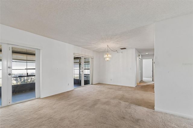 3280 37TH WAY S B, St Petersburg, FL 33711