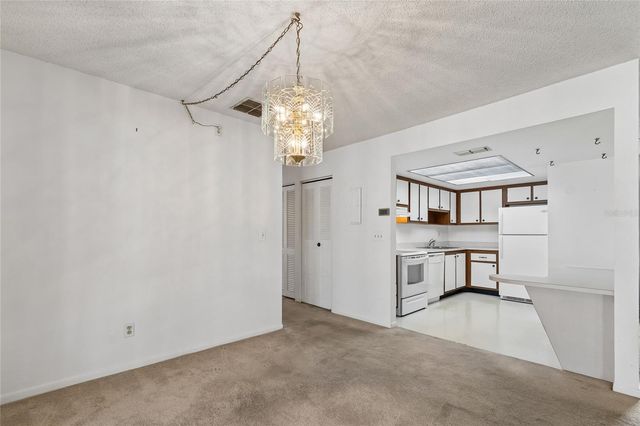 3280 37TH WAY S B, St Petersburg, FL 33711