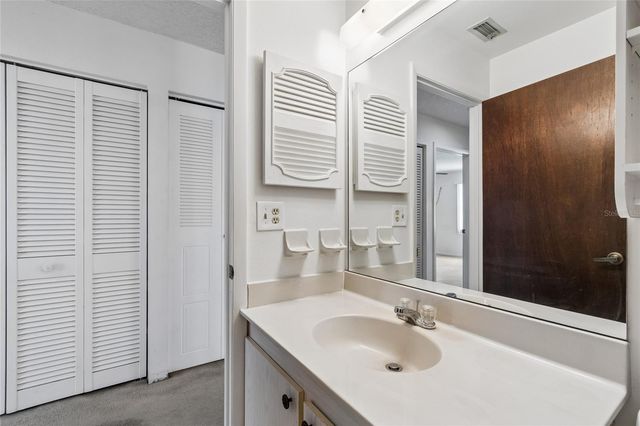 3280 37TH WAY S B, St Petersburg, FL 33711