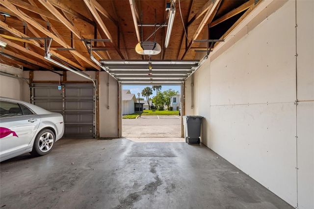 3280 37TH WAY S B, St Petersburg, FL 33711