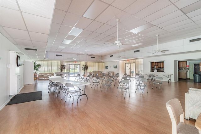 3280 37TH WAY S B, St Petersburg, FL 33711