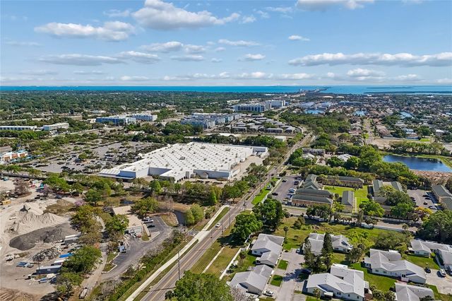 3280 37TH WAY S B, St Petersburg, FL 33711