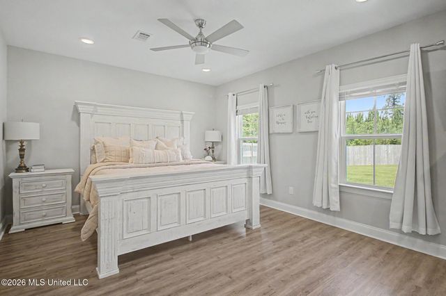 6812 Enclave Lane, Ocean Springs, MS 39564