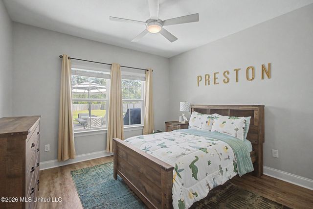 6812 Enclave Lane, Ocean Springs, MS 39564