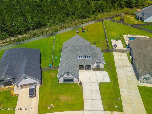 6812 Enclave Lane, Ocean Springs, MS 39564