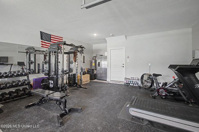 6812 Enclave Lane, Ocean Springs, MS 39564