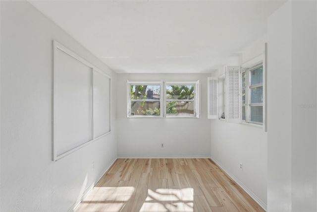 3391 WALNUT STREET NE, St Petersburg, FL 33704