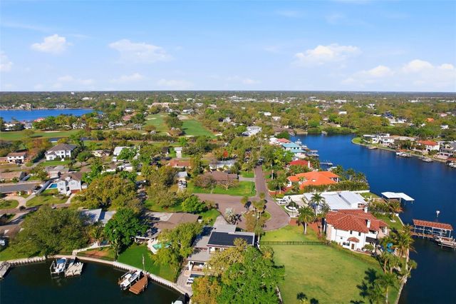 3391 WALNUT STREET NE, St Petersburg, FL 33704