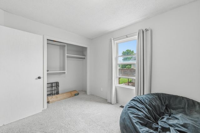 10509 W Yosemite, Wichita, KS 67215