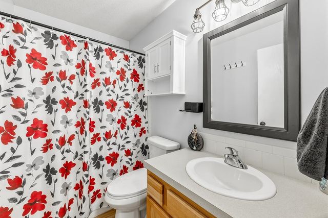 10509 W Yosemite, Wichita, KS 67215