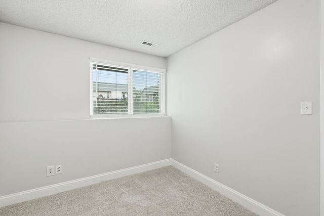 10509 W Yosemite, Wichita, KS 67215