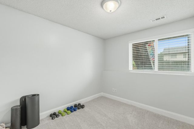 10509 W Yosemite, Wichita, KS 67215