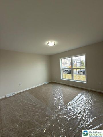 636 San Simeon Place, Forks Twp, PA 18040