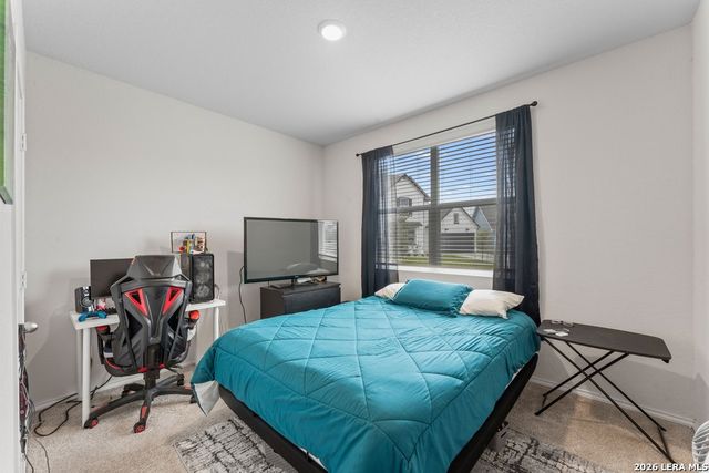 449 Ida Loop, Seguin, TX 78155