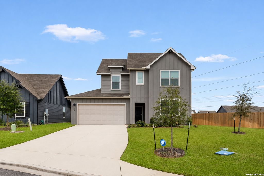 449 Ida Loop, Seguin, TX 78155