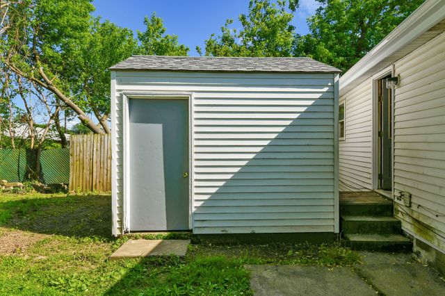 2621 PEBBLE Drive, Erie, PA 16508
