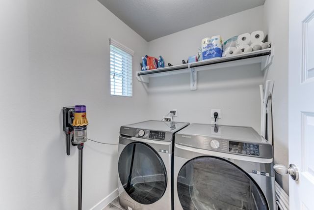 626 Urban Way, Rosharon, TX 77583