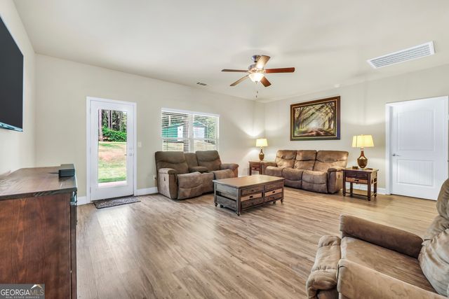 1002 Yorkshire Drive, Griffin, GA 30223