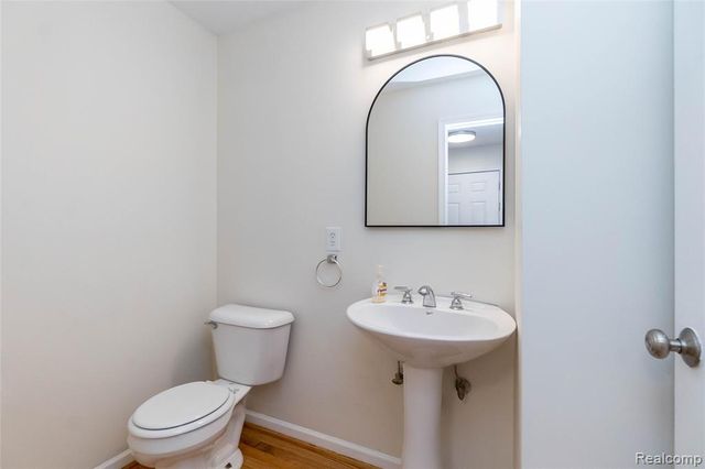 2723 Grayson Street, Ferndale, MI 48220