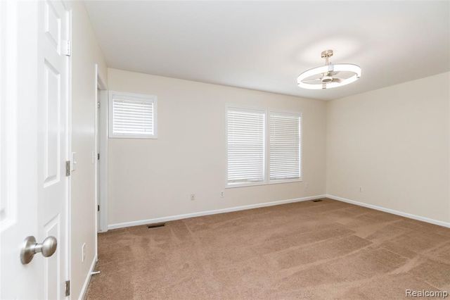 2723 Grayson Street, Ferndale, MI 48220