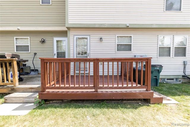 2723 Grayson Street, Ferndale, MI 48220