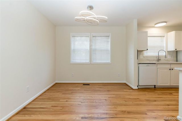 2723 Grayson Street, Ferndale, MI 48220